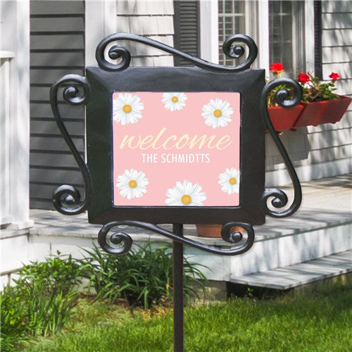 Personalized Welcome Daisies Garden Stake- Pink